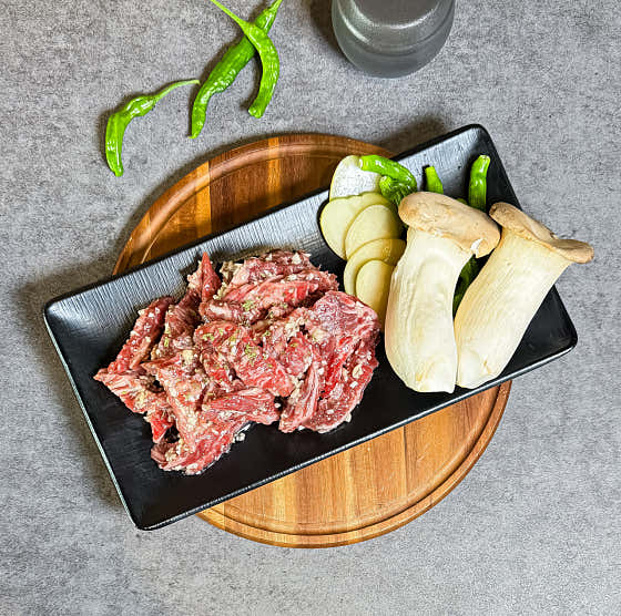 고집 양념갈비살 메뉴 사진(네이버)