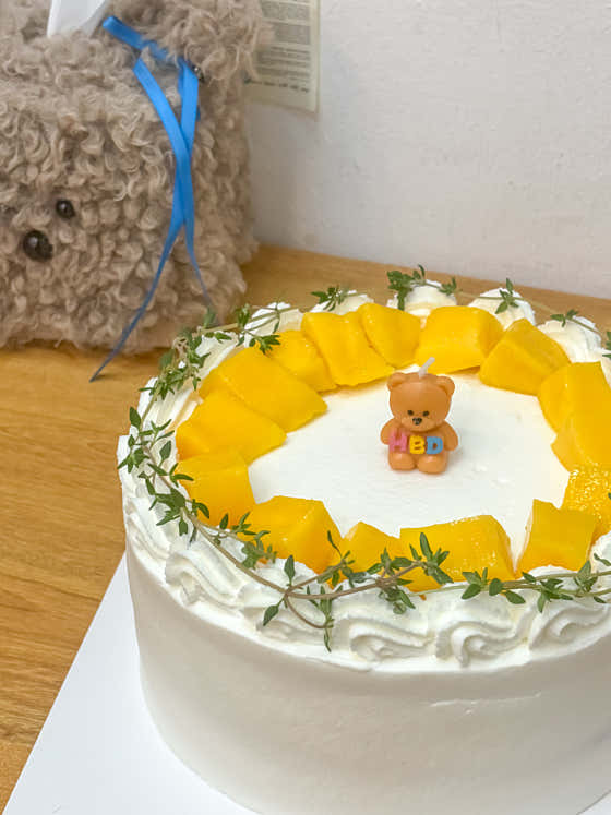 망고 생크림 케이크 메뉴 사진(네이버)