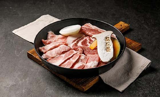 흑돼지 모둠 세트 (540g) 메뉴 사진(네이버)