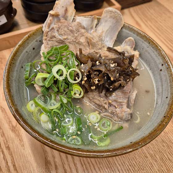 접짝뼈국 메뉴 사진(네이버)