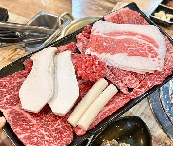 한우 소고기 모듬 소(400g) 메뉴 사진(네이버)