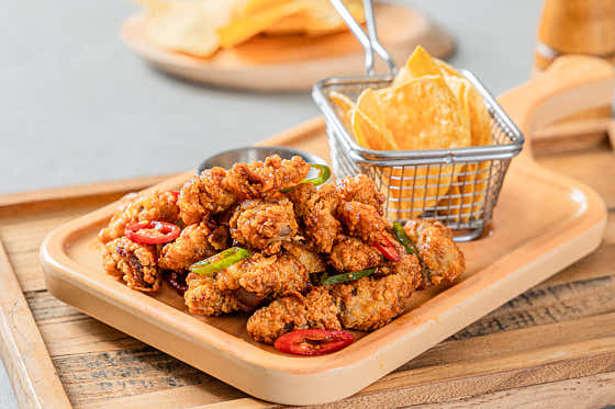 깐풍 닭똥집 메뉴 사진(네이버)