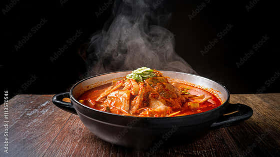 묵은지김치두부전골 메뉴 사진(네이버)