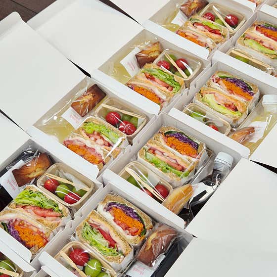 런치박스(단체주문용) 메뉴 사진(네이버)