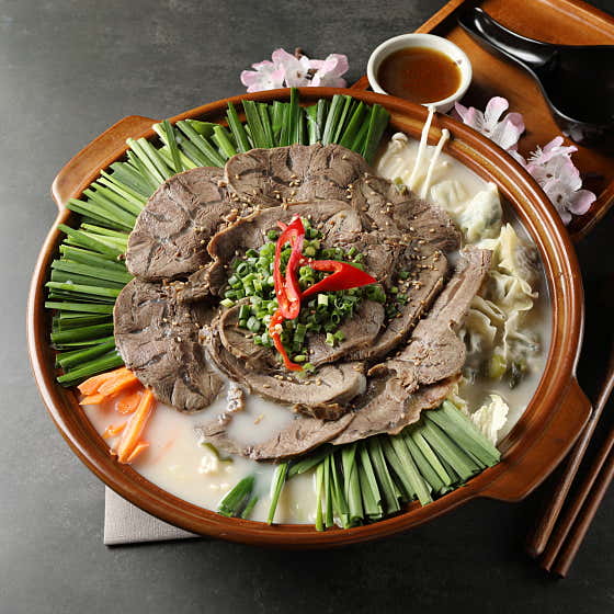 아롱사태 전골 메뉴 사진(네이버)