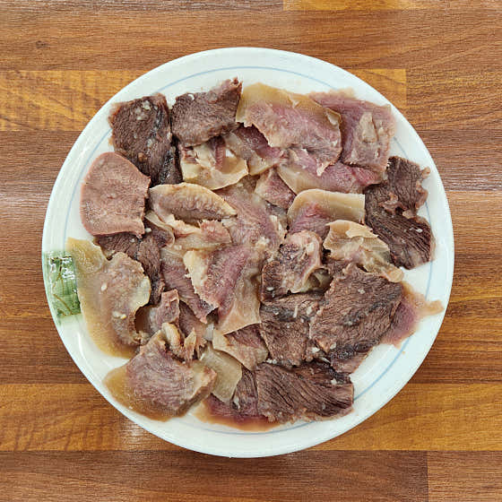 수육(소) 메뉴 사진(네이버)