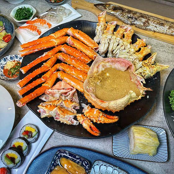 가마솥 킹크랩(1.5kg)모듬회 세트 메뉴 사진(네이버)