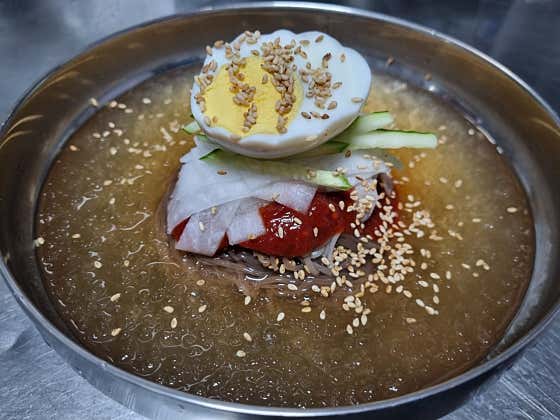 물냉면 메뉴 사진(네이버)
