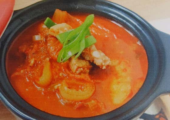 김치찌개 메뉴 사진(네이버)