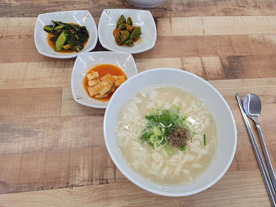 우미칼국수(사골칼국수) 메뉴 사진(네이버)