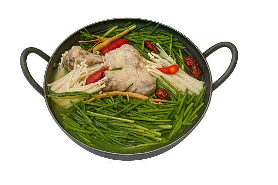황기백숙 메뉴 사진(네이버)