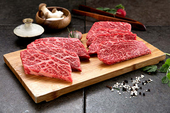 한우살치살1++ (150g) 메뉴 사진(네이버)
