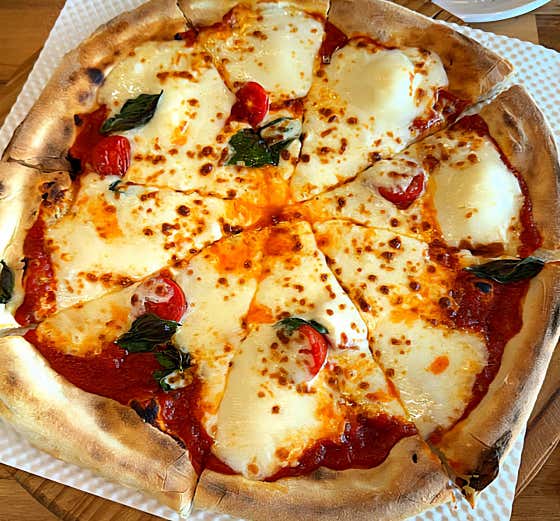 🍅 마르게리따 화덕피자 메뉴 사진(네이버)