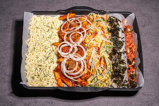 오색철판치즈닭갈비 대 메뉴 사진(네이버)