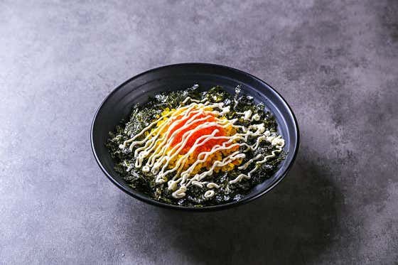 날치알주먹밥 메뉴 사진(네이버)