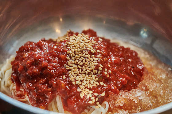비빔국수 메뉴 사진(네이버)