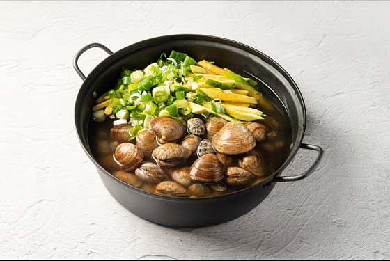 상합바지락칼국수 소 메뉴 사진(네이버)