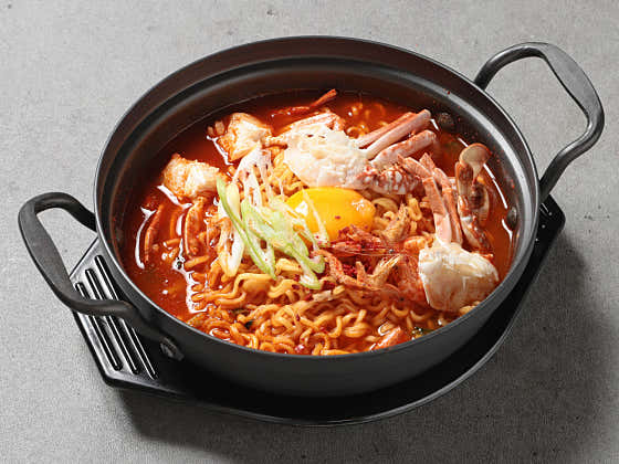 꽃게해물라면 메뉴 사진(네이버)