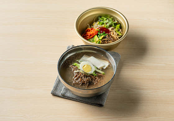 물냉면+보리비빔밥 메뉴 사진(네이버)