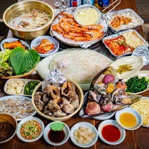 조개구이, 활어회 C세트 (2인) 메뉴 사진(네이버)