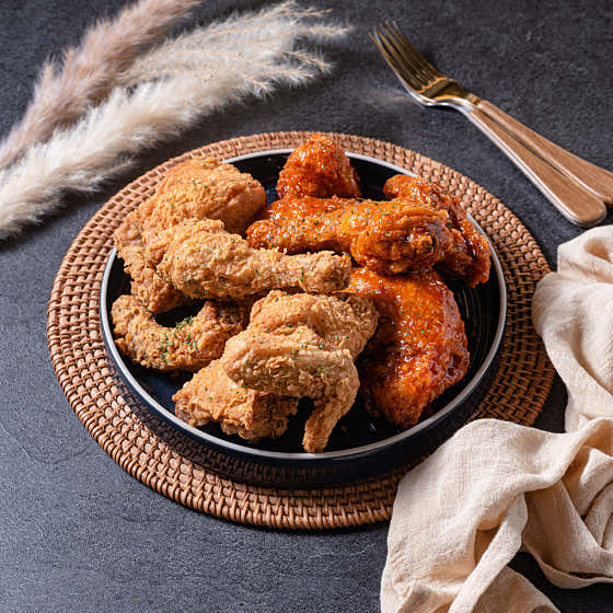 크리스피 반반치킨 메뉴 사진(네이버)