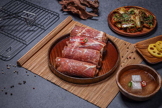 돼지왕구이 1인(250g) 메뉴 사진(네이버)