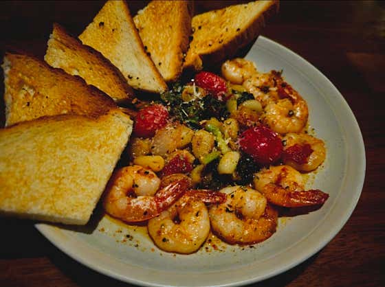 gambas al ajillo 메뉴 사진(네이버)