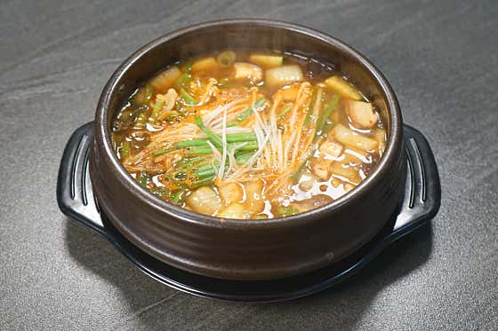 1++한우 차돌 된장찌개 메뉴 사진(네이버)
