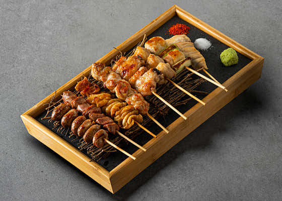 야키토리 8종세트 메뉴 사진(네이버)