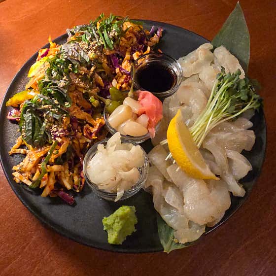 광어 막회 한접시 + 야채무침 메뉴 사진(네이버)