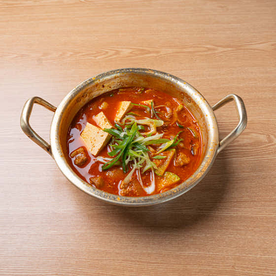 감칠맛 킹 흑돼지고추장찌게 메뉴 사진(네이버)