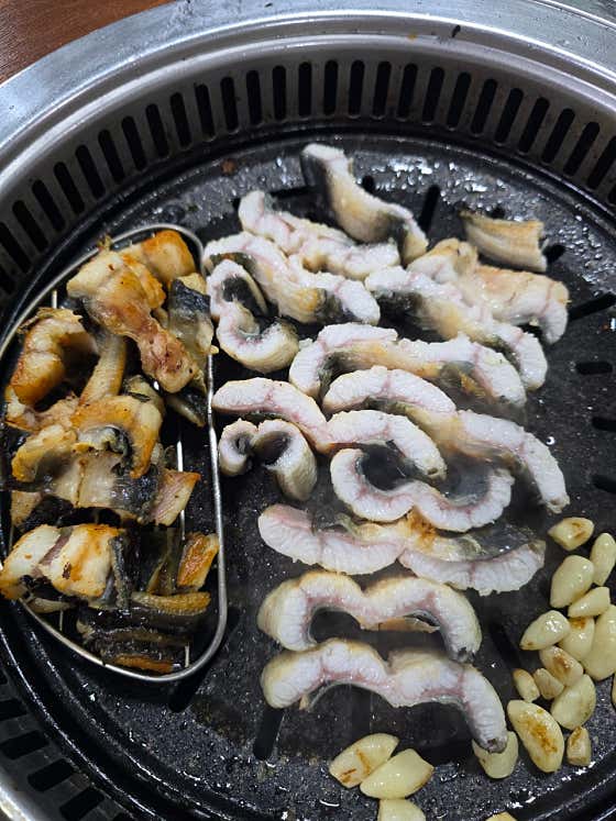 장어구이 메기매운탕 참게탕 장어탕 메뉴 사진(네이버)