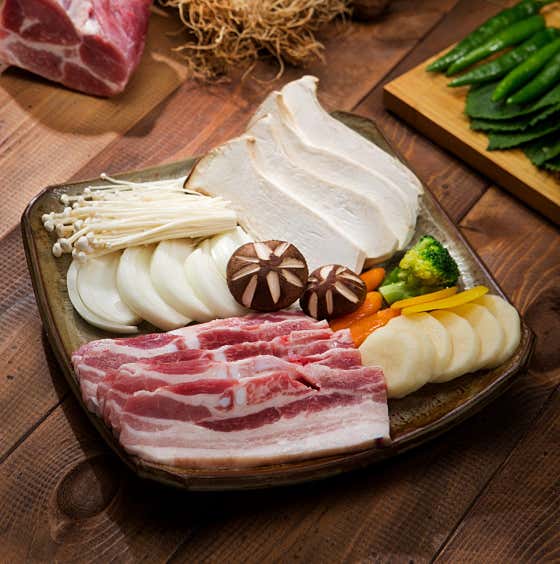 제주 흑돼지 오겹살 (1인분200g) 메뉴 사진(네이버)