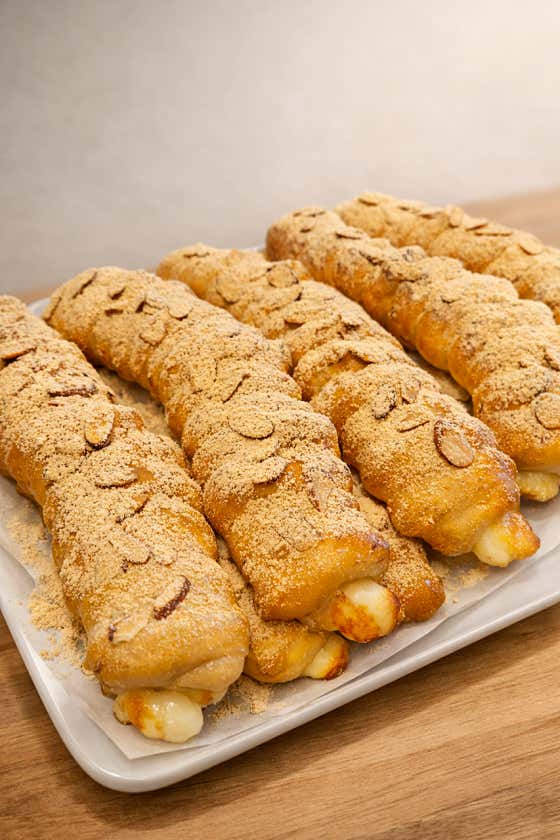 인절미 치즈 꽈베기 메뉴 사진(네이버)