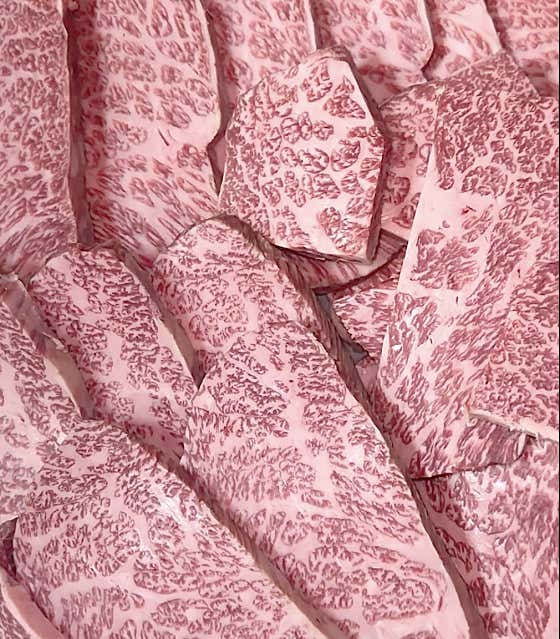 암소 한우 살치(100g 한정판매) 메뉴 사진(네이버)