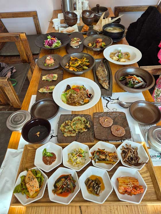 봄차반정식(2인이상) 메뉴 사진(네이버)