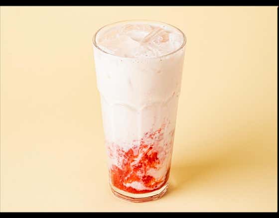 딸기라떼 (only ice) 메뉴 사진(네이버)