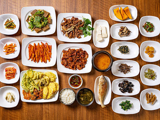 산채한정식 메뉴 사진(네이버)