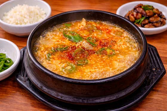 순두부찌개 메뉴 사진(네이버)