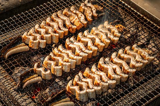 민물장어 1마리(330g) 메뉴 사진(네이버)