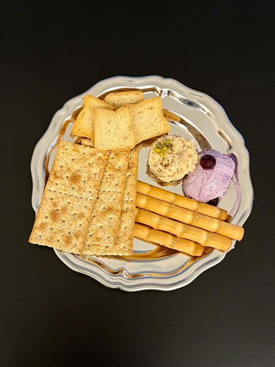 과일수제크림치즈 & 크래커 메뉴 사진(네이버)