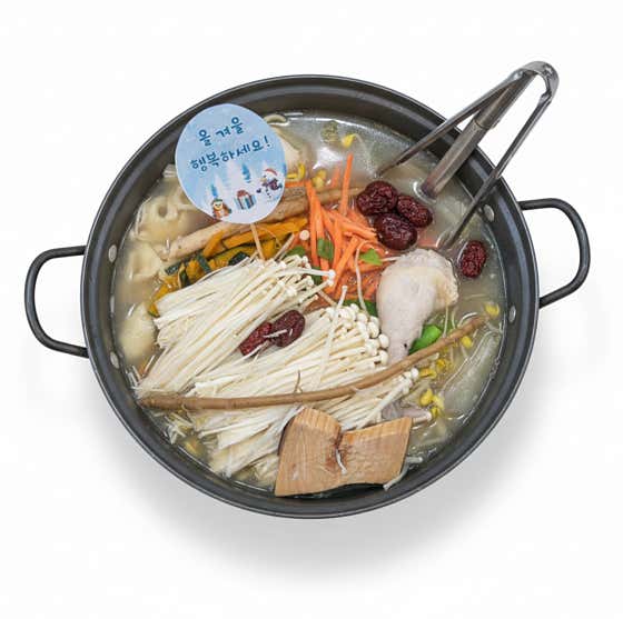 닭 한마리(칼국수/수제비/야채죽포함) 메뉴 사진(네이버)