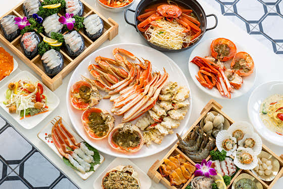 대게세트3인(대게+홍게+회+해산물) 메뉴 사진(네이버)