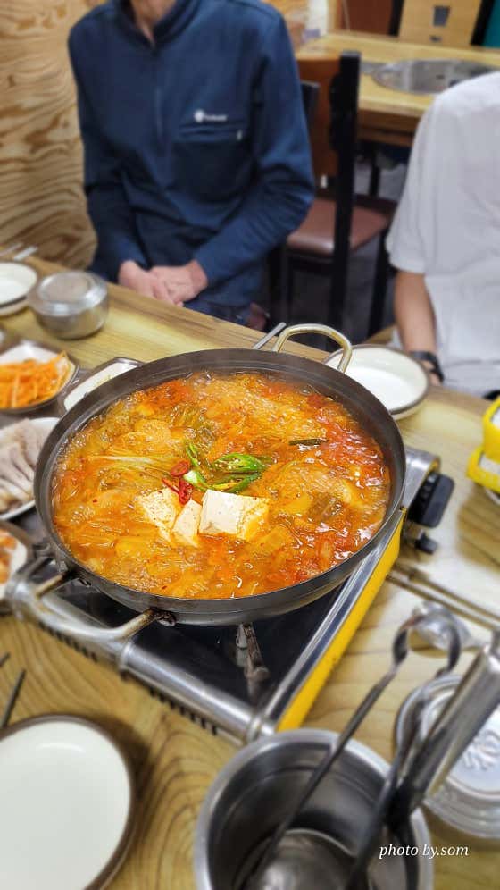 김치찌개 메뉴 사진(네이버)