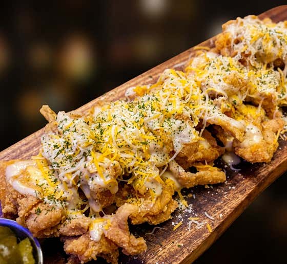 다이노 수제맥주 반죽 트리플치즈 치킨 메뉴 사진(네이버)