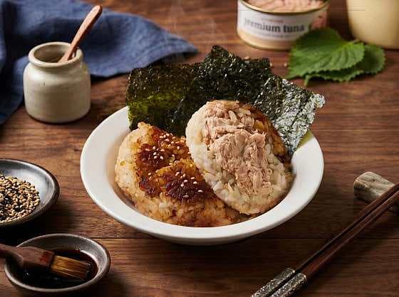 구운 저당 주먹밥(참치마요) 메뉴 사진(네이버)