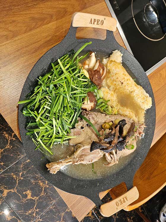 반마리 능이 토종닭백숙 메뉴 사진(네이버)
