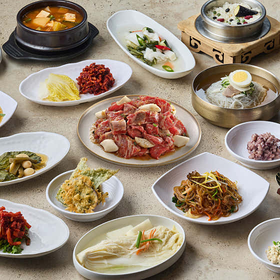 本양념 숯불맛갈비 한상 메뉴 사진(네이버)