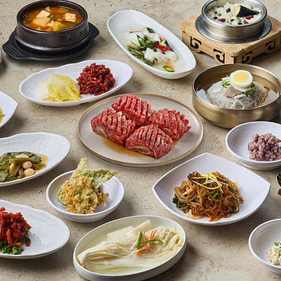 소 양념갈비 한상 메뉴 사진(네이버)