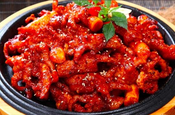 매운닭발 메뉴 사진(네이버)